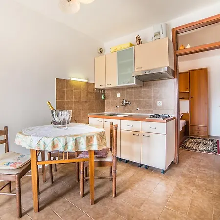 Stanic 4253 Appartamento *